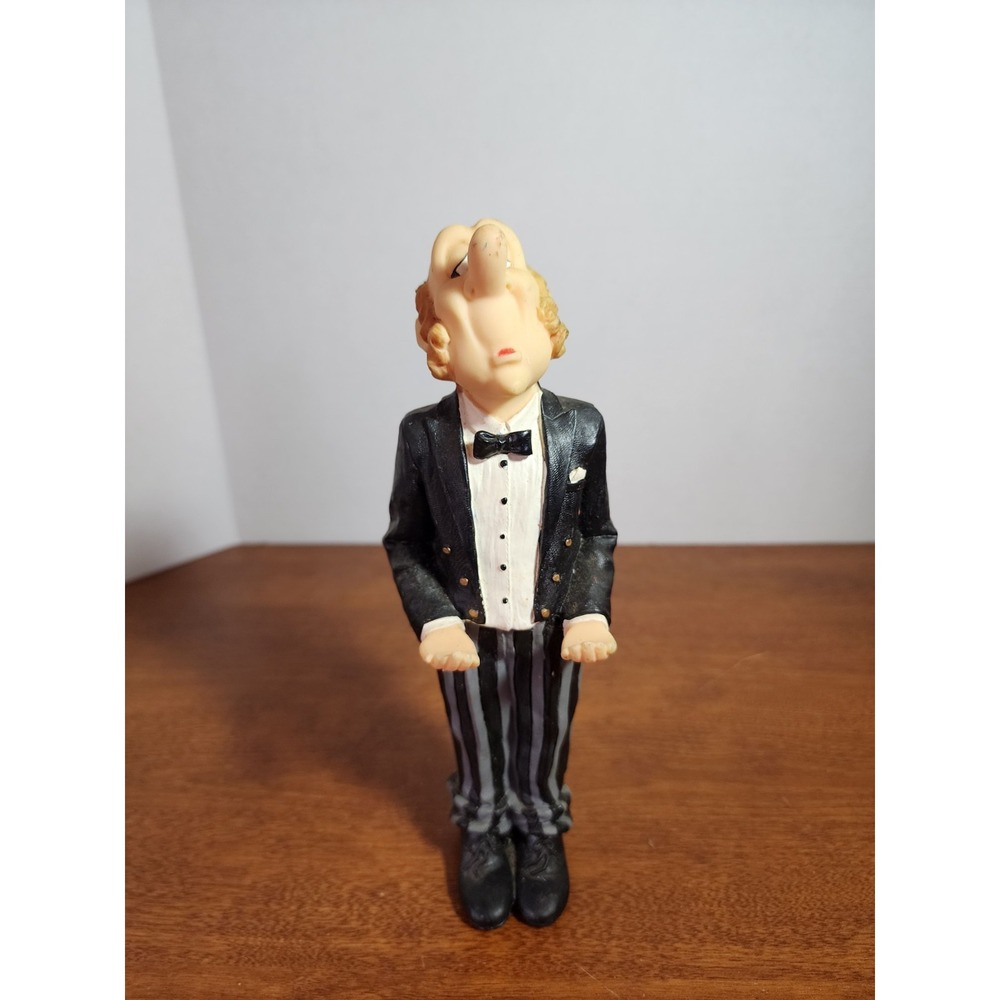 James the Butler Calling Card Cork‎ Holder Resin Figure Vintage Hands Nose